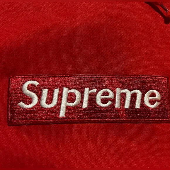 Men’s Supreme Box Logo Hoodie S - Picture 3 of 8